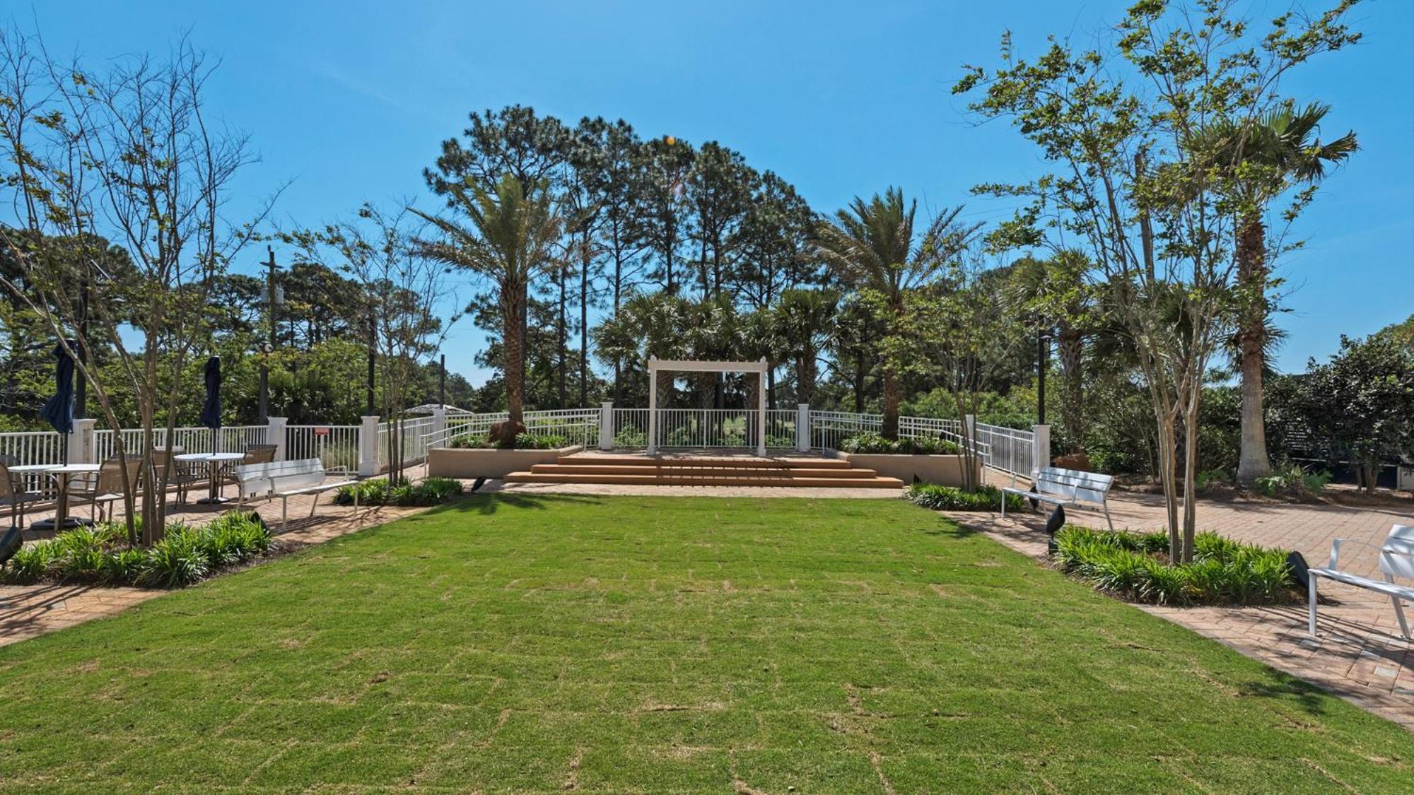 Laketown Wharf 613! Ocean View, 1 Bd, 2 Bath, And Amazing Amenities! Villa Panama City Beach Buitenkant foto
